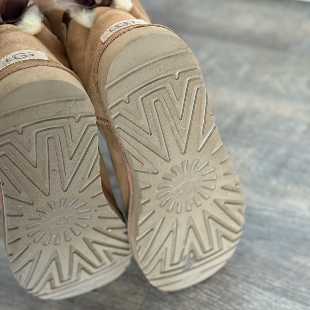 Ugg Bow Boot - image 3